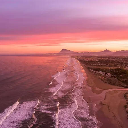 Tamarisco By On Travel